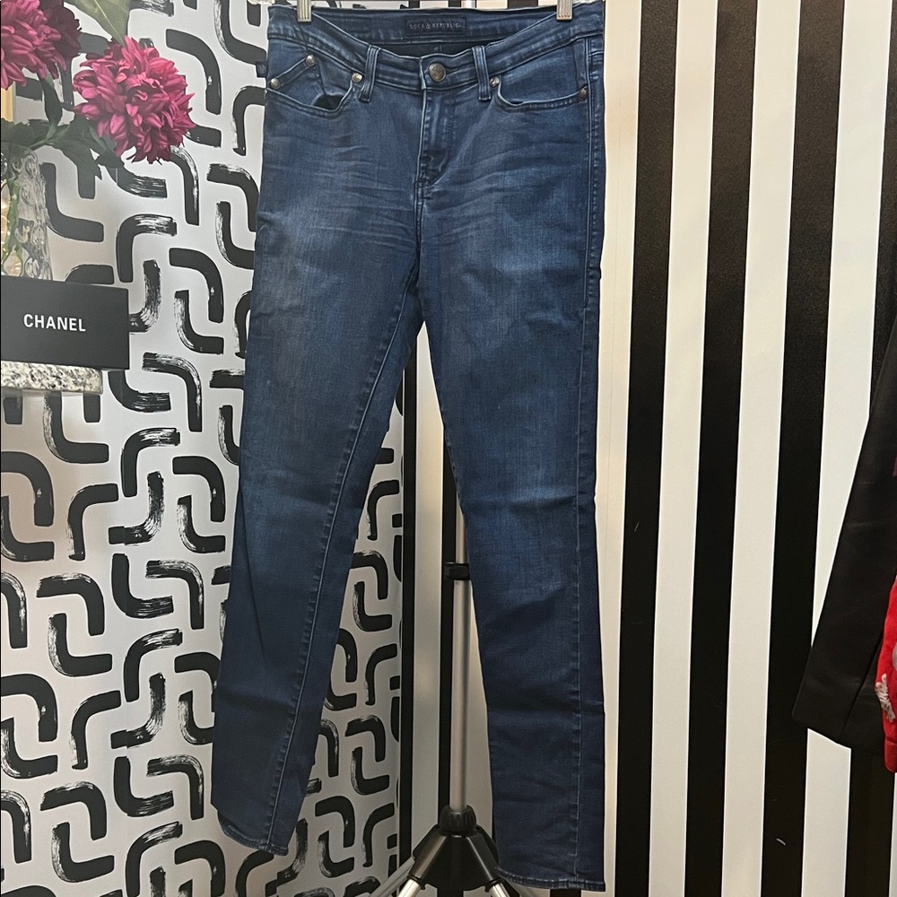Rock & Republic Dark Blue Skinny Jeans